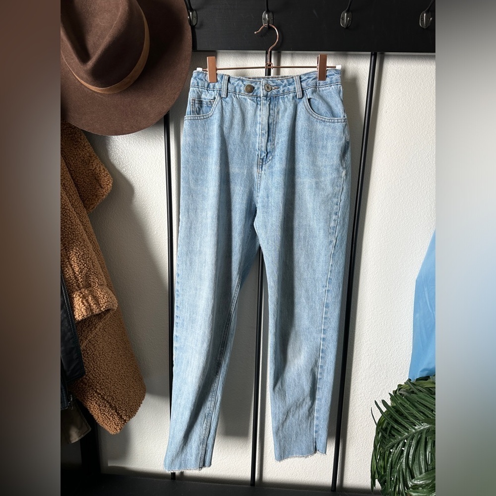 Daphnea Paris light wash high rise straight leg vintage retro denim jeans